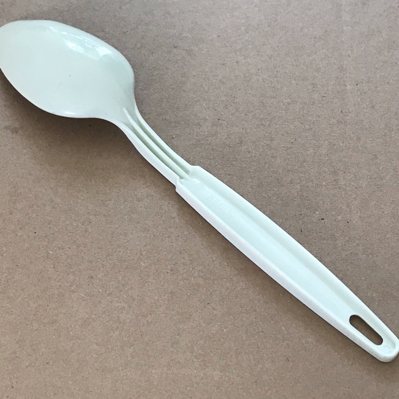 Vintage EKCO Serving Spoon - Picture 2 of 3